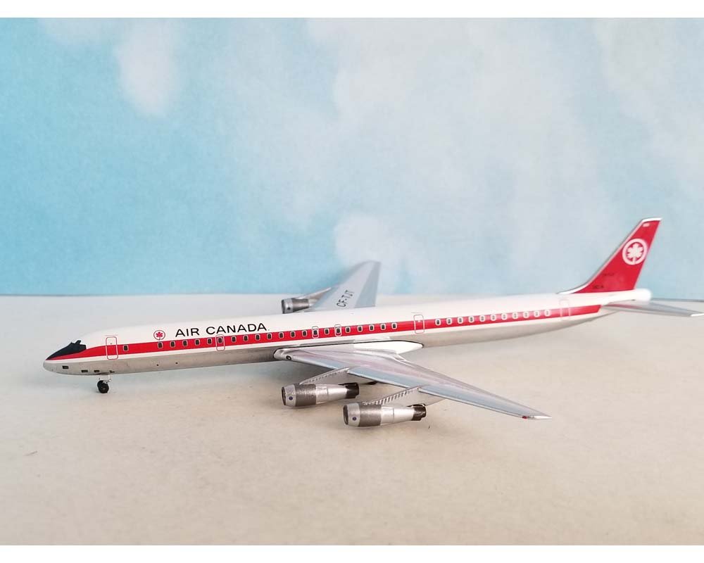 Aero Classics AC411379 1:400 Air Canada Douglas DC-8-61 CF-TJT